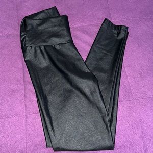 leather leggings, size small